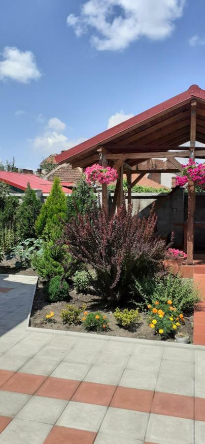 La Principessa Otel Oradea Dış mekan fotoğraf